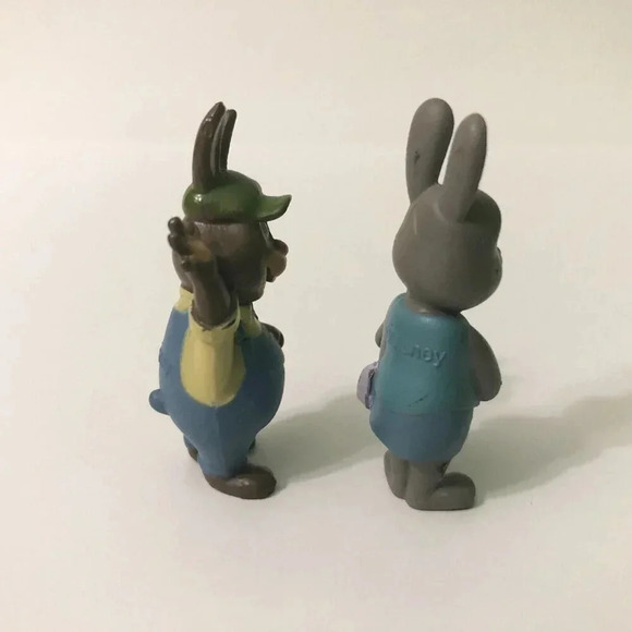 Disney  Pixar Zootopia Judy Hopps Mom and Dad Rabbit Mini Toy Figure - Picture 4 of 14